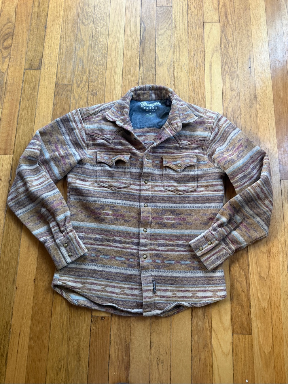 Wrangler retro southwestern snap shirt